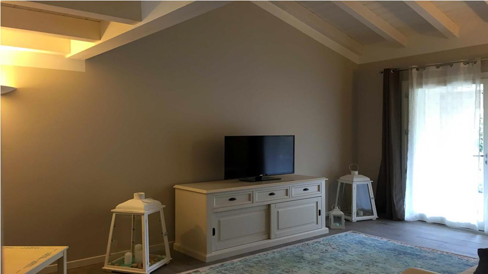 Residence Elegance Ville Ed Appartamenti A Porto Pino Zewnętrze zdjęcie