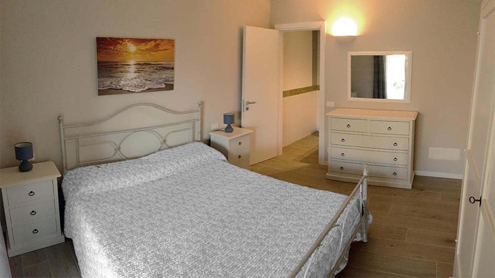 Residence Elegance Ville Ed Appartamenti A Porto Pino Zewnętrze zdjęcie